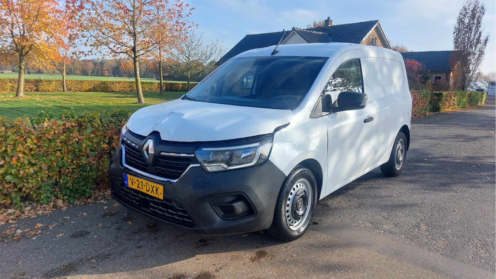 Renault Kangoo - 1.5 Blue dCi 75 Comfort L1 AIRCO 56415 KM BJ 2024 - AutoWereld.nl