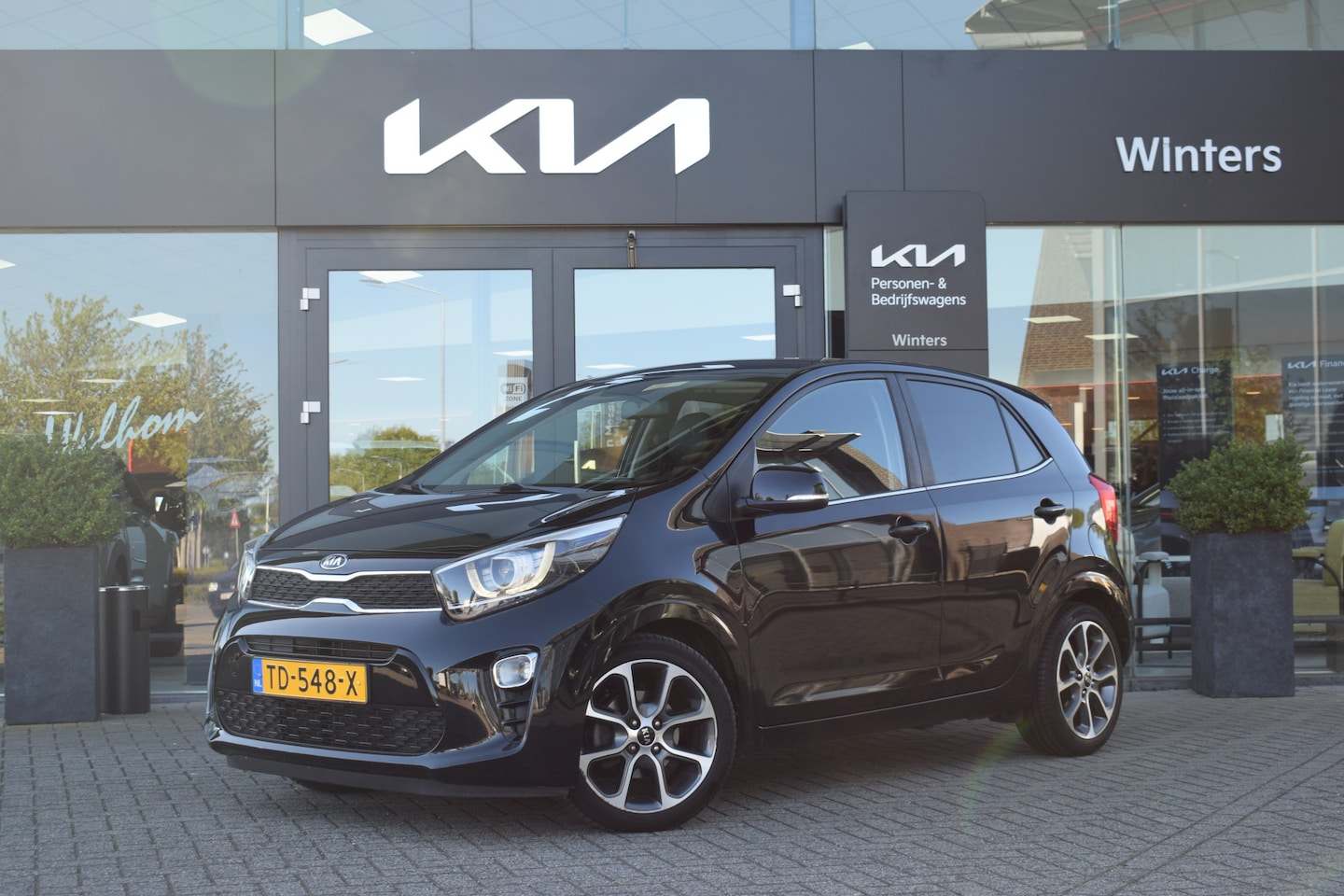 Kia Picanto - 1.0 CVVT Design Edition | Navigatie | Camera | Climate Control | Leder | Tot 10Jr. Kia- Ga - AutoWereld.nl