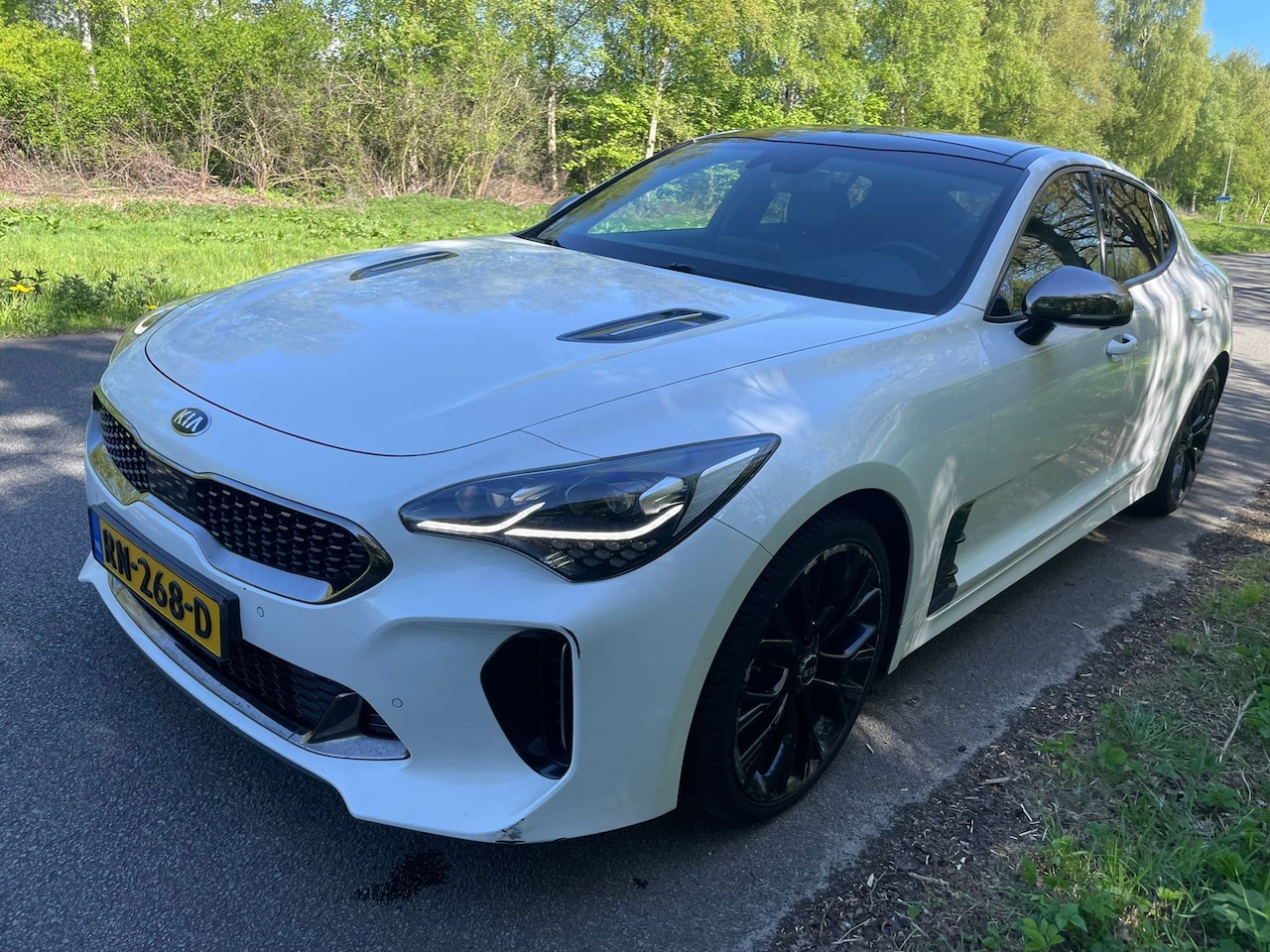 Kia Stinger - 2.0 T-GDI GT-Line 2.0 T-GDI GT-Line - AutoWereld.nl