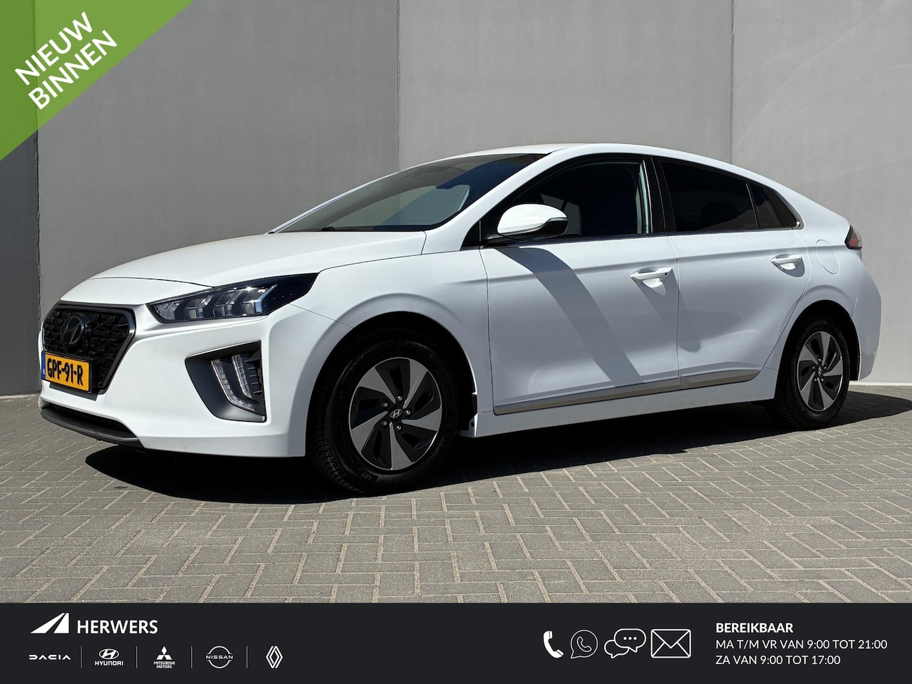 Hyundai IONIQ - 1.6 GDi Comfort Smart / Fabrieksgarantie t/m 4-2027 / Dealer onderhouden / Stoel-/Stuurver - AutoWereld.nl