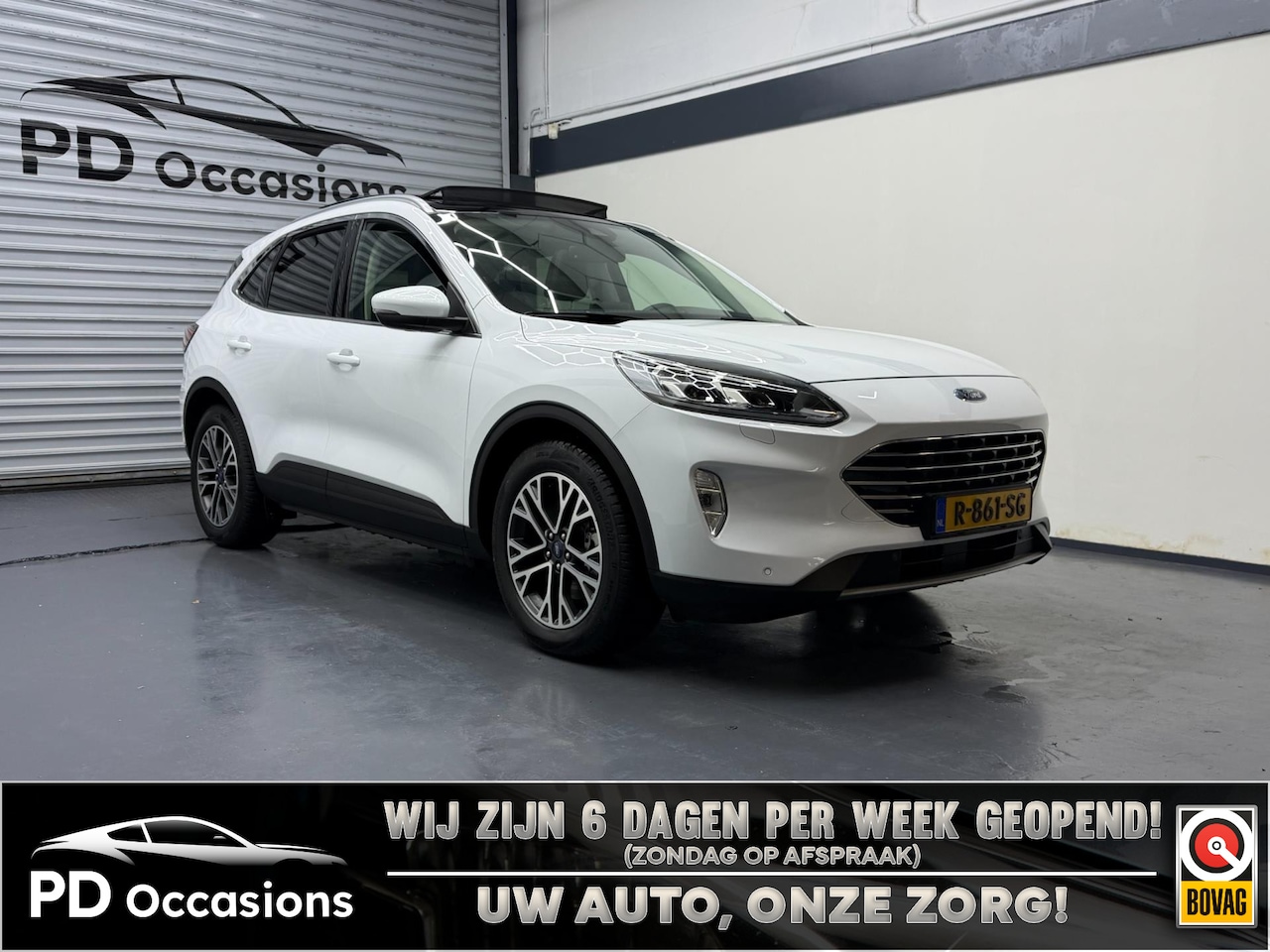 Ford Kuga - 2.5 PHEV Titanium X - Pano - Trekhaak- Winter pakket - Keyless - Half leer - AutoWereld.nl
