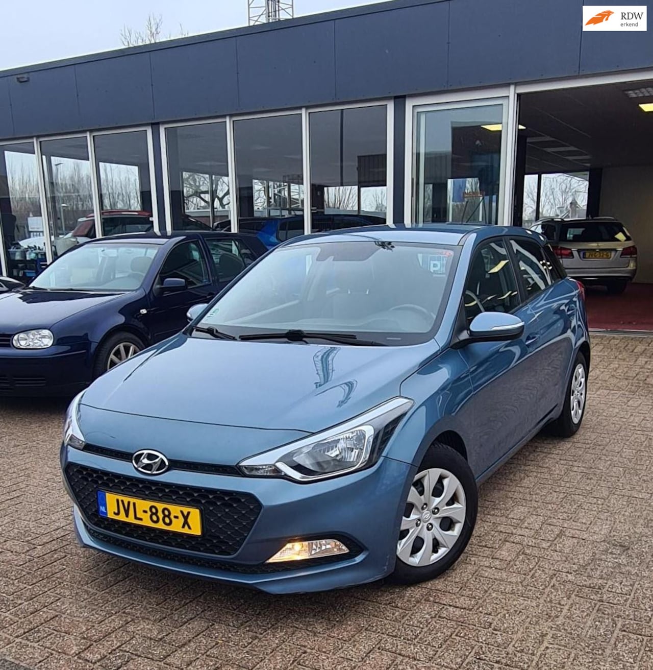 Hyundai i20 - 1.4i i-Catcher| NAVIGATIE | STOELVERWARMING | CLIMATE CONTROL |CRUISE CONTROL | STUURVERWA - AutoWereld.nl