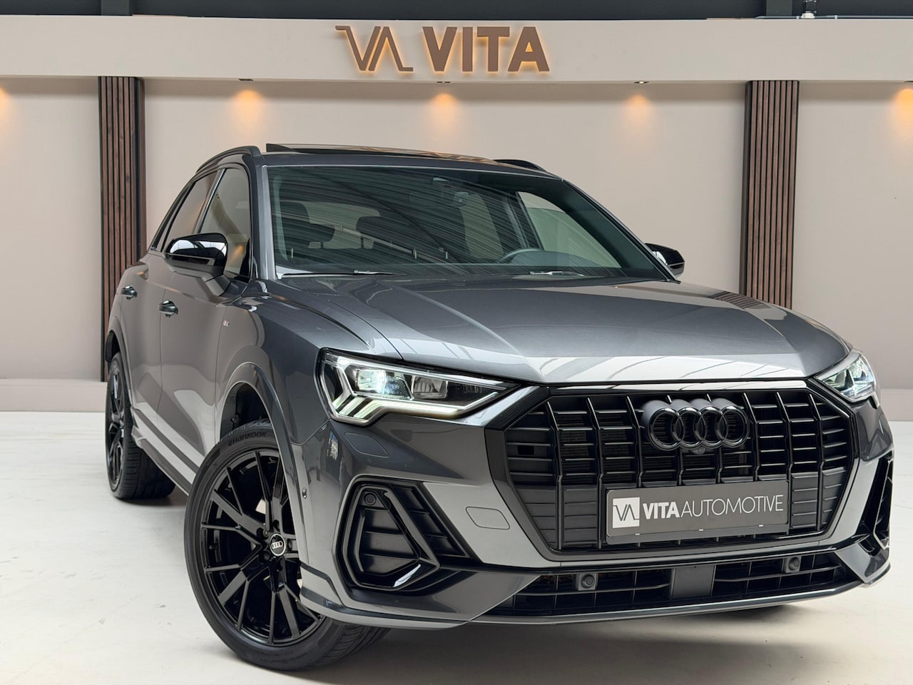 Audi Q3 - 45 TFSI e S edition Pano|Keyless|Sonos|360Camera|3xS-line|Carbon - AutoWereld.nl