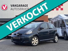 Toyota Aygo - 1.0-12V Aspiration Green Navigator|Automaat|4 nieuwe banden|Airco|5-Deurs