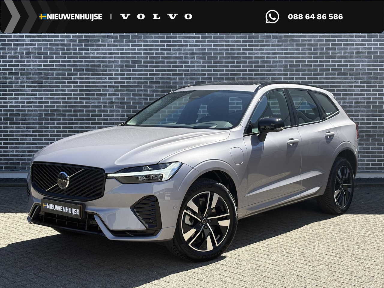 Volvo XC60 - 2.0 T6 Plug-in hybrid AWD Plus Dark | Facelift | Head-Up | Panoramadak | Trekhaak | 360 Ca - AutoWereld.nl