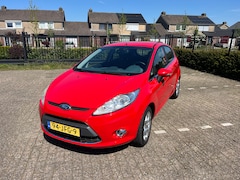 Ford Fiesta - 1.4 Titanium
