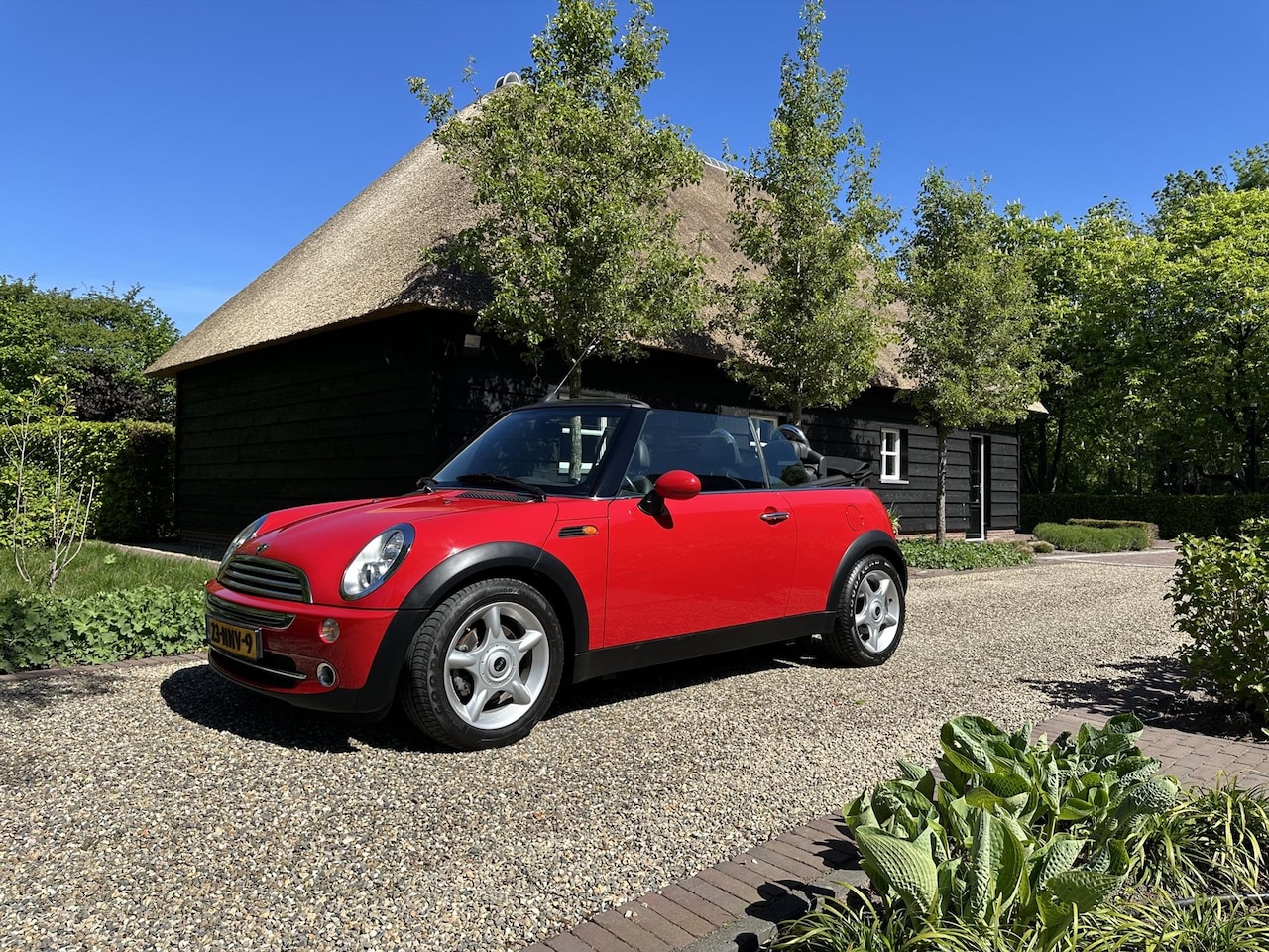 MINI Cabrio - Mini 1.6 16V Cooper Chili Zeer Mooi en Origineel 52.329 KM - AutoWereld.nl