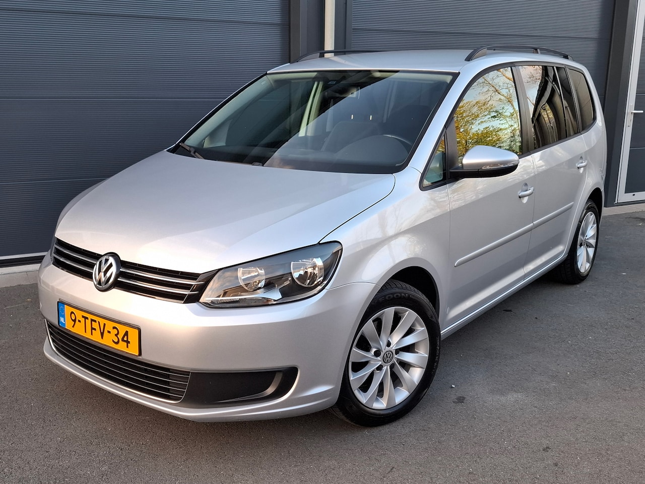 Volkswagen Touran - 1.4 TSI Comfortline 7p. - AutoWereld.nl