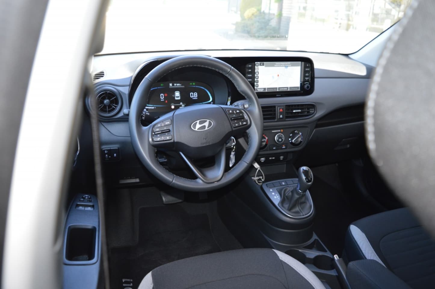 Hyundai i10 - 1.0 Comfort Smart Automaat Navi Camera PDC 5-zits 1e eig