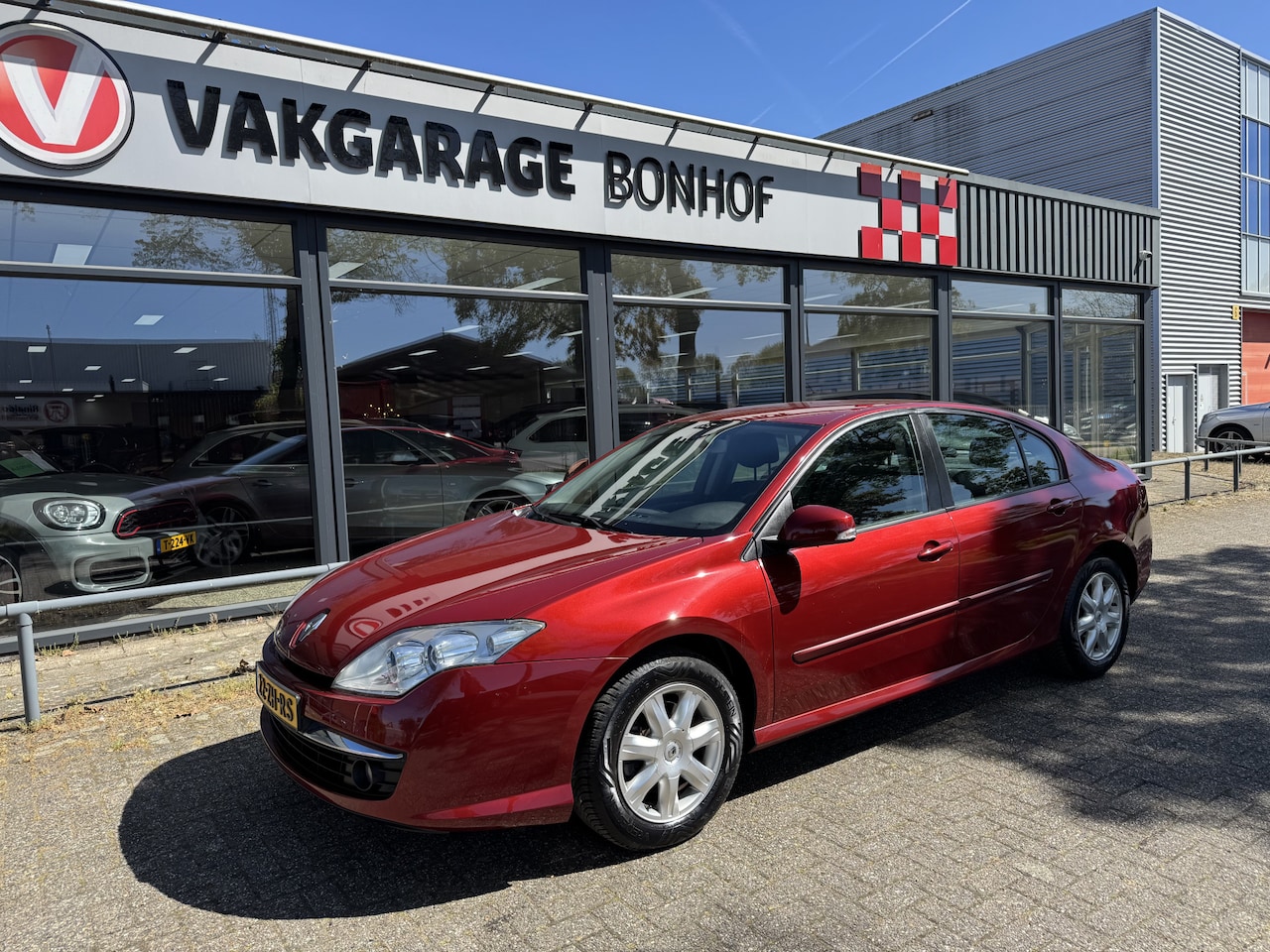 Renault Laguna - 2.0 16V Expression CLIMA-TREKHAAK - AutoWereld.nl