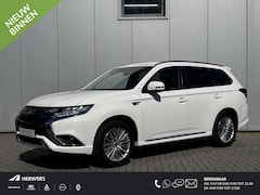 Mitsubishi Outlander - 2.4 PHEV Intense+ Afneembare Trekhaak / Trekgewicht 1.500 KG / Stoelverwarming / Achteruit