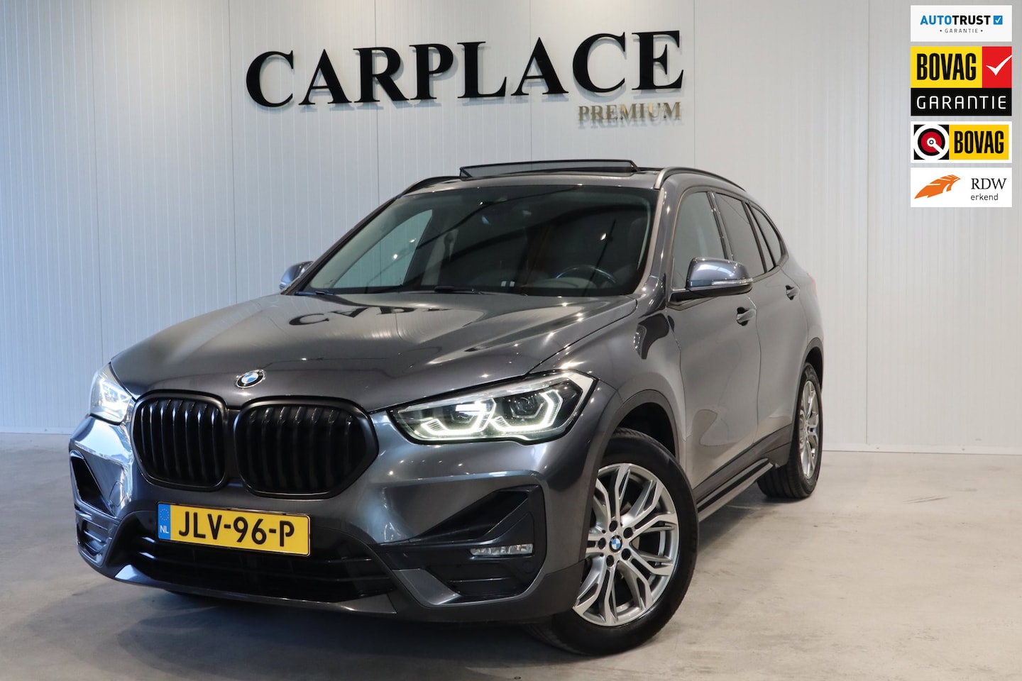 BMW X1 - SDrive18i High Executive-Panoramadak-Automaat - AutoWereld.nl