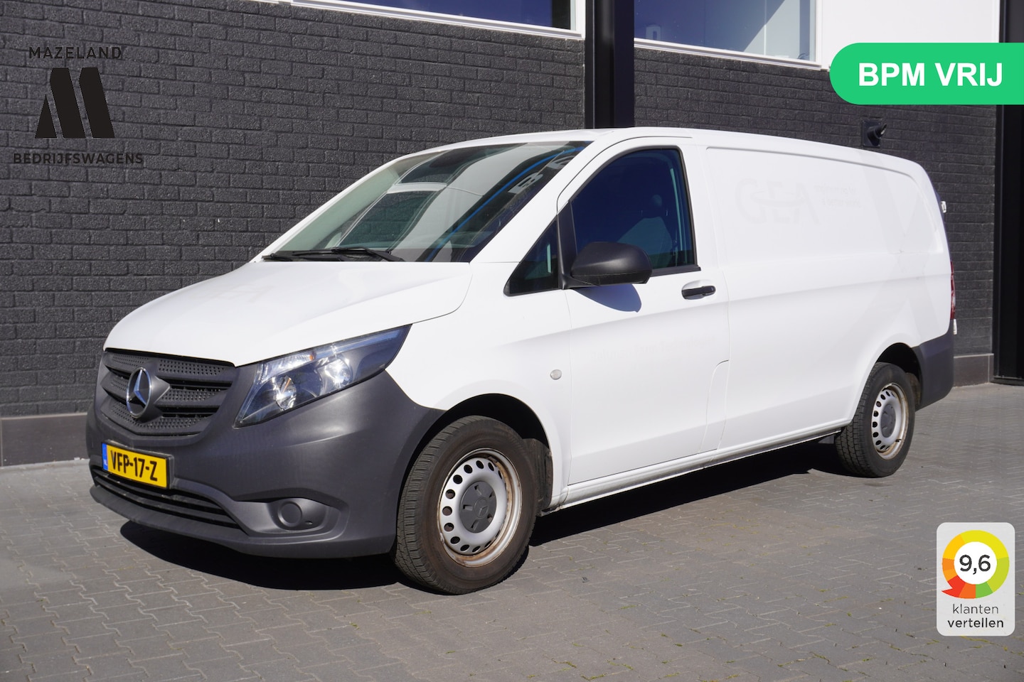 Mercedes-Benz Vito - 111 CDI Lang EURO 6 - Airco - Cruise - Trekhaak - € 14.499,- Excl. - AutoWereld.nl