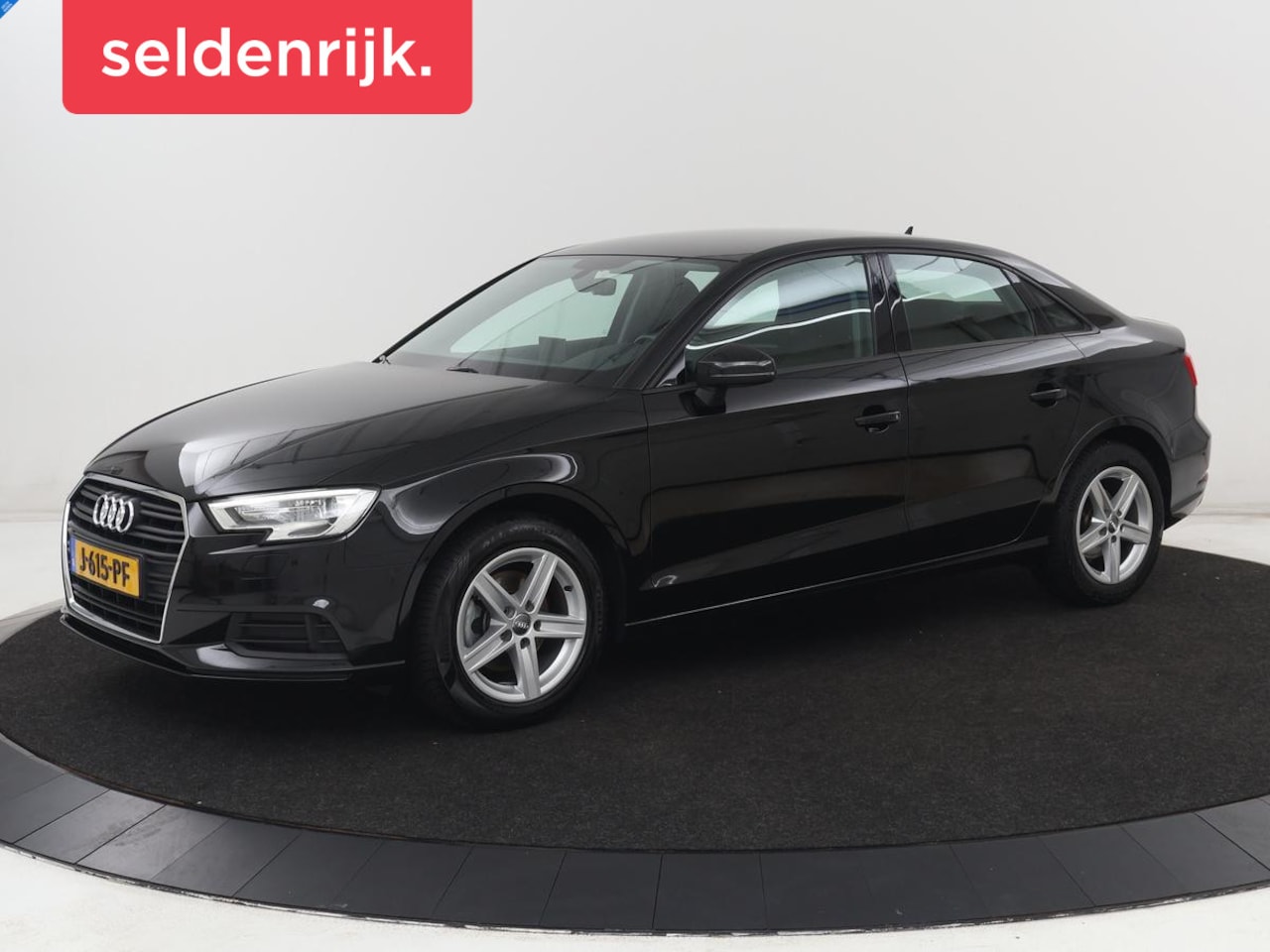 Audi A3 - 30 TFSI Pro Line | Bi-Xenon | DAB | Navigatie | Cruise control | Bluetooth | Airco | Cruis - AutoWereld.nl