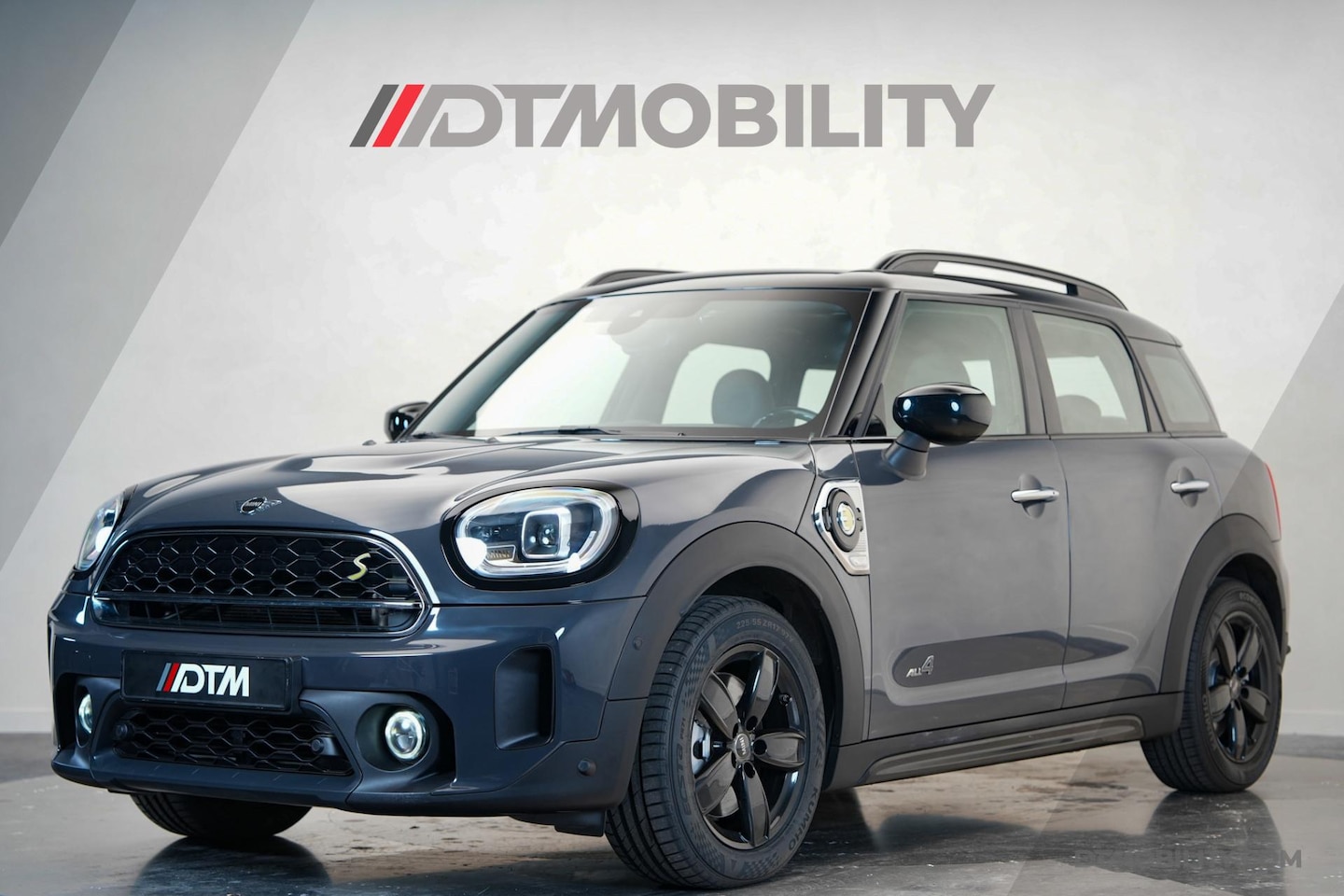 MINI Countryman - Mini 2.0 Cooper S E ALL4 Northwood Edition | Panoramadak | Camera | Leder | Head-Up Displa - AutoWereld.nl