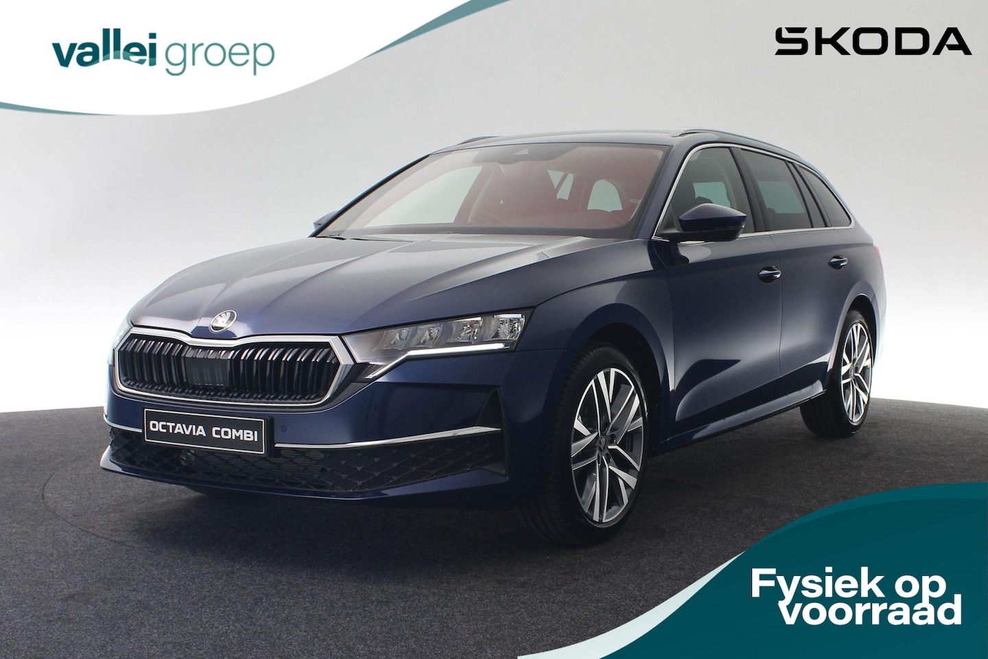 Skoda Octavia Combi - Business Edition Plus 1.5 TSI m-HEV 85 kW / 115 PK | Speciale lak 'Storm Blue' | 18inch LM - AutoWereld.nl