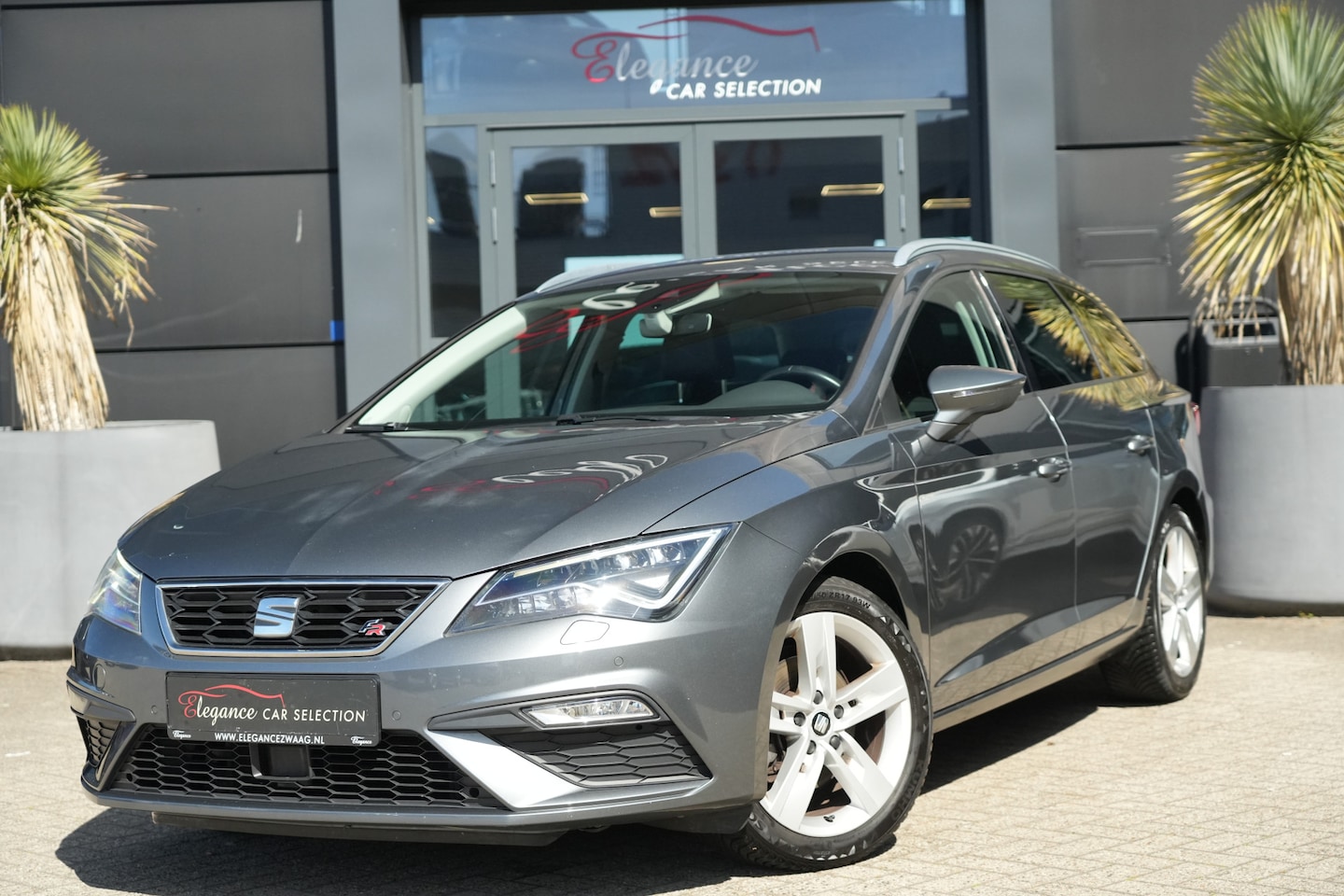 SEAT Leon ST - 1.4 TSI FR 126pk Navigatie/Trekhaak/Camera - AutoWereld.nl