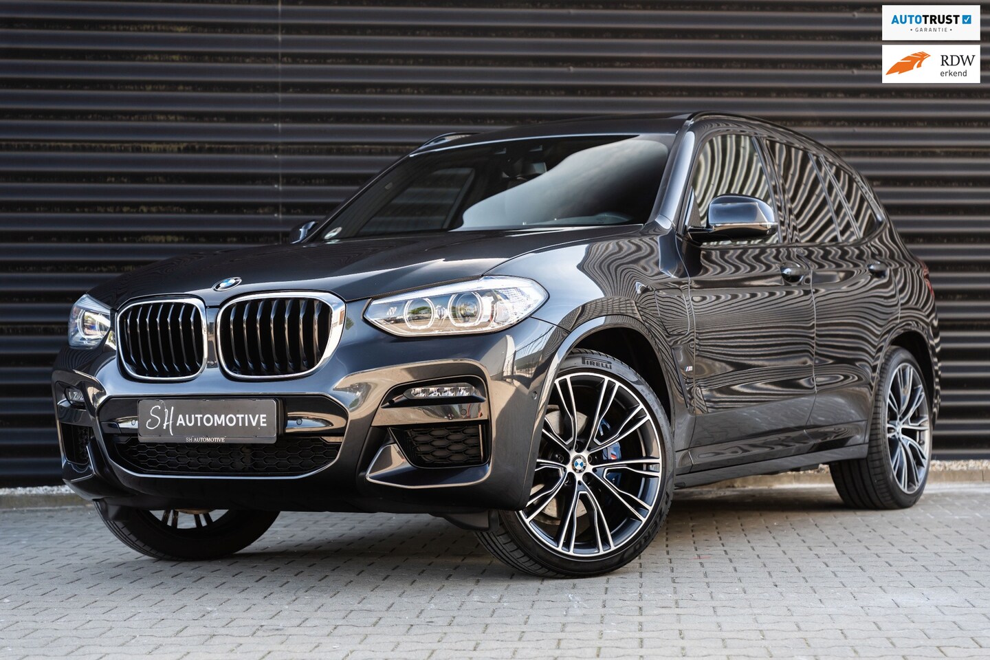 BMW X3 - XDrive30e M Sport / PANO / LEDER / 360 / HUD / TREKHAAK - AutoWereld.nl