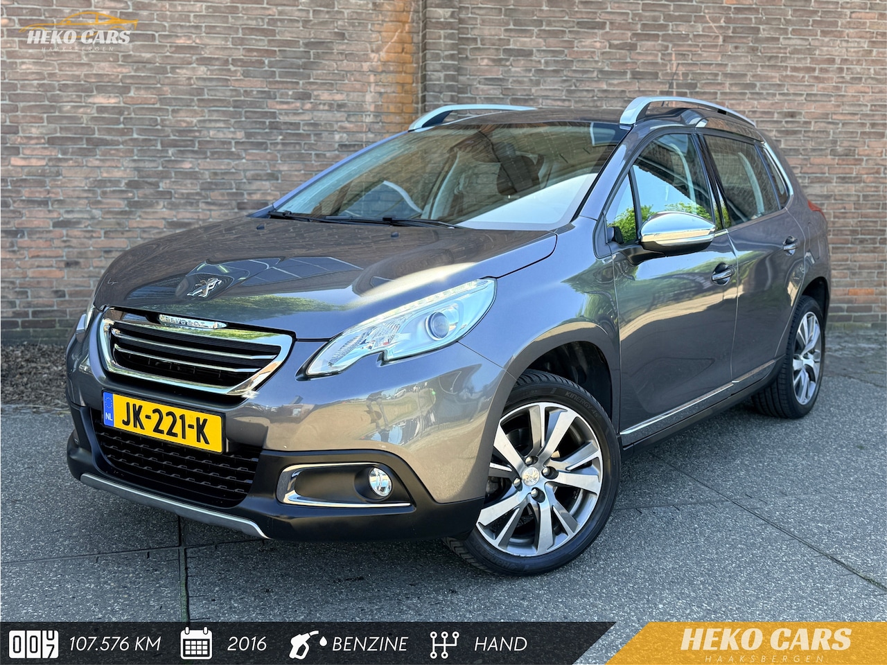 Peugeot 2008 - 1.2 PureTech Allure·Climate·Cruise·Bluetooth·17 inch velgen - AutoWereld.nl