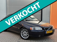 Volvo S60 - 2.0T Summum|Smetteloze Staat|Stoelverwarming|Navigatie|Lederen Bekleding|Parkeersensoren