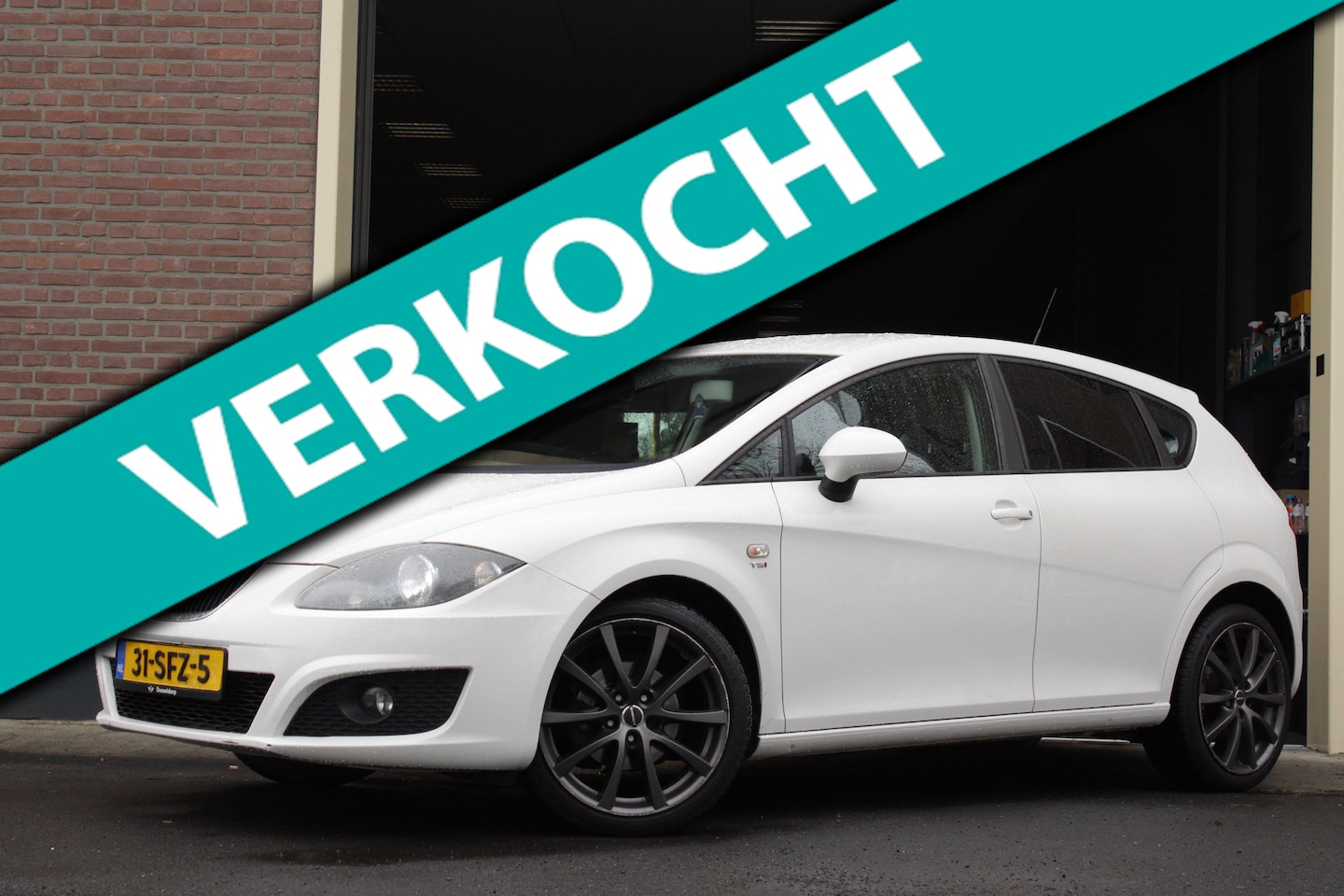 SEAT Leon - 1.2 TSI |CarPlay|Camera|Cruise|Airco|NieuweApk| - AutoWereld.nl