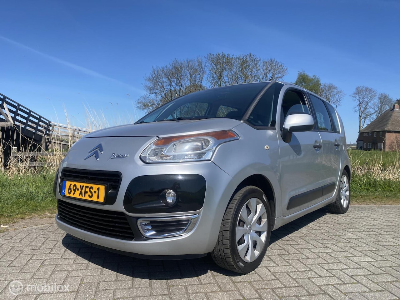 Citroën C3 Picasso - 1.4 VTi Aura / Airco / 5 Deurs / Netjes! - AutoWereld.nl