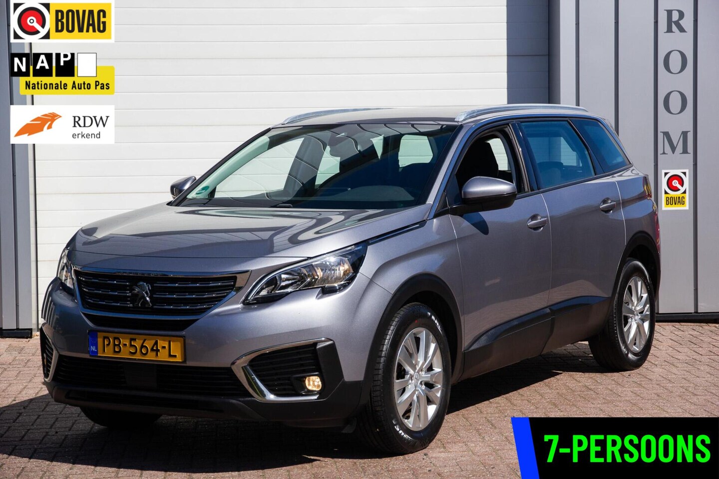 Peugeot 5008 - 1.2 PureTech Blue Lease Executive 7-Persoons - AutoWereld.nl