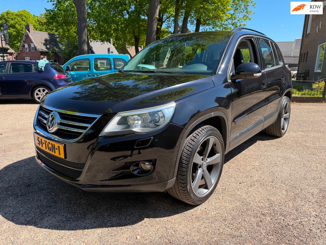 Volkswagen Tiguan - 2.0 TDI Sport&Style 4Motion automaat - AutoWereld.nl