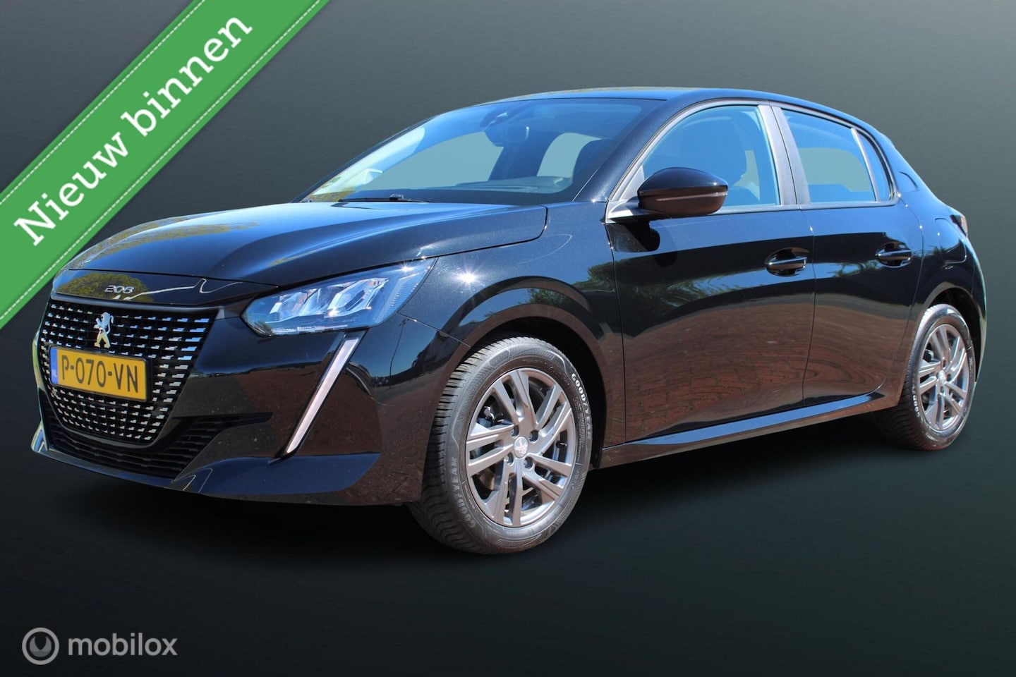 Peugeot 208 - 1.2 PureTech Active Pack 1.2 PureTech Active Pack, Navi, App connect, Cruise, Airco, Pdc, LMV - AutoWereld.nl