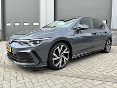 Volkswagen Golf - 1.5 eTSI R-Line | Pano | Bomvol