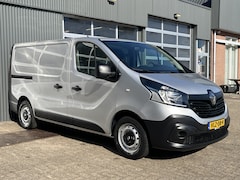 Renault Trafic - 1.6 dCi L1H1 BTW en BPM VRIJ Airco Cruise controle 2-Persoons Telefoonverbinding Parkeerse