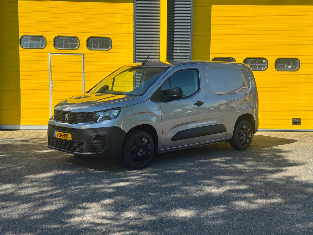 Peugeot Partner - 1.2 Airco Cruise BTW&BPM VRIJ - AutoWereld.nl