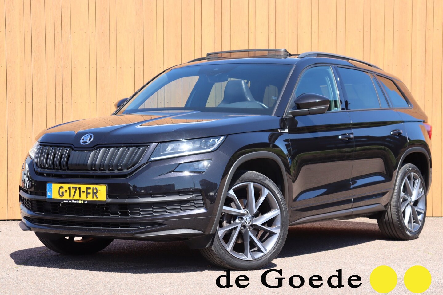 Skoda Kodiaq - 1.5 TSI Sportline Business 7persoons org.NL Volleer+vw schuifdak - AutoWereld.nl