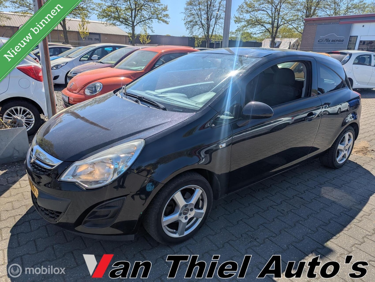 Opel Corsa - 1.4-16V airco navigatie - AutoWereld.nl