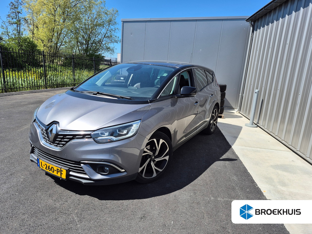 Renault Grand Scénic - 1.3 TCe Bose 7p. 140PK | Achteruitrijcamera | Climate control | Dodehoek detectie | Naviga - AutoWereld.nl