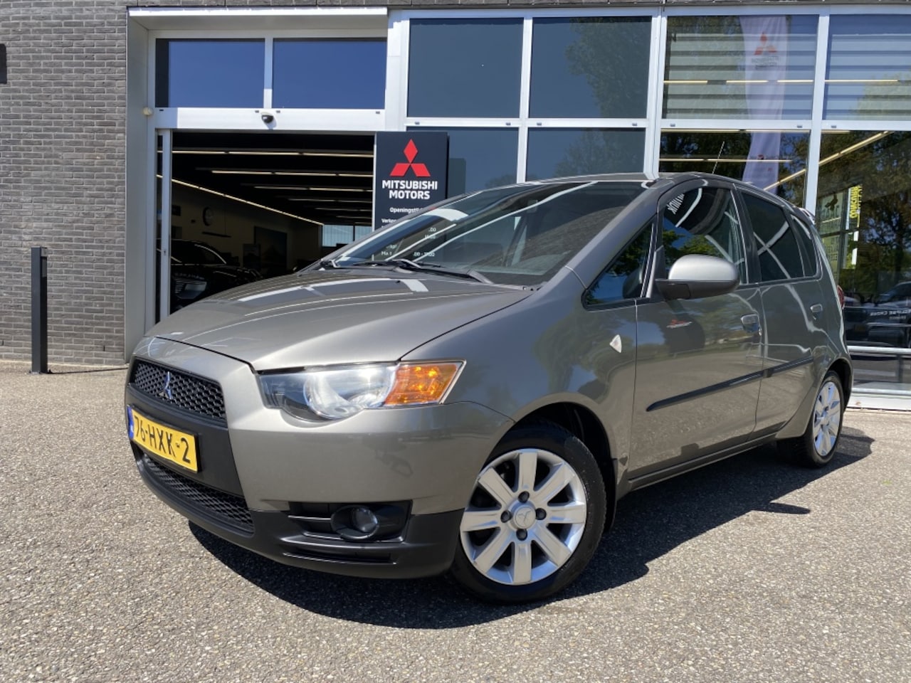Mitsubishi Colt - 1.3 Intro Edition | Trekhaak - AutoWereld.nl