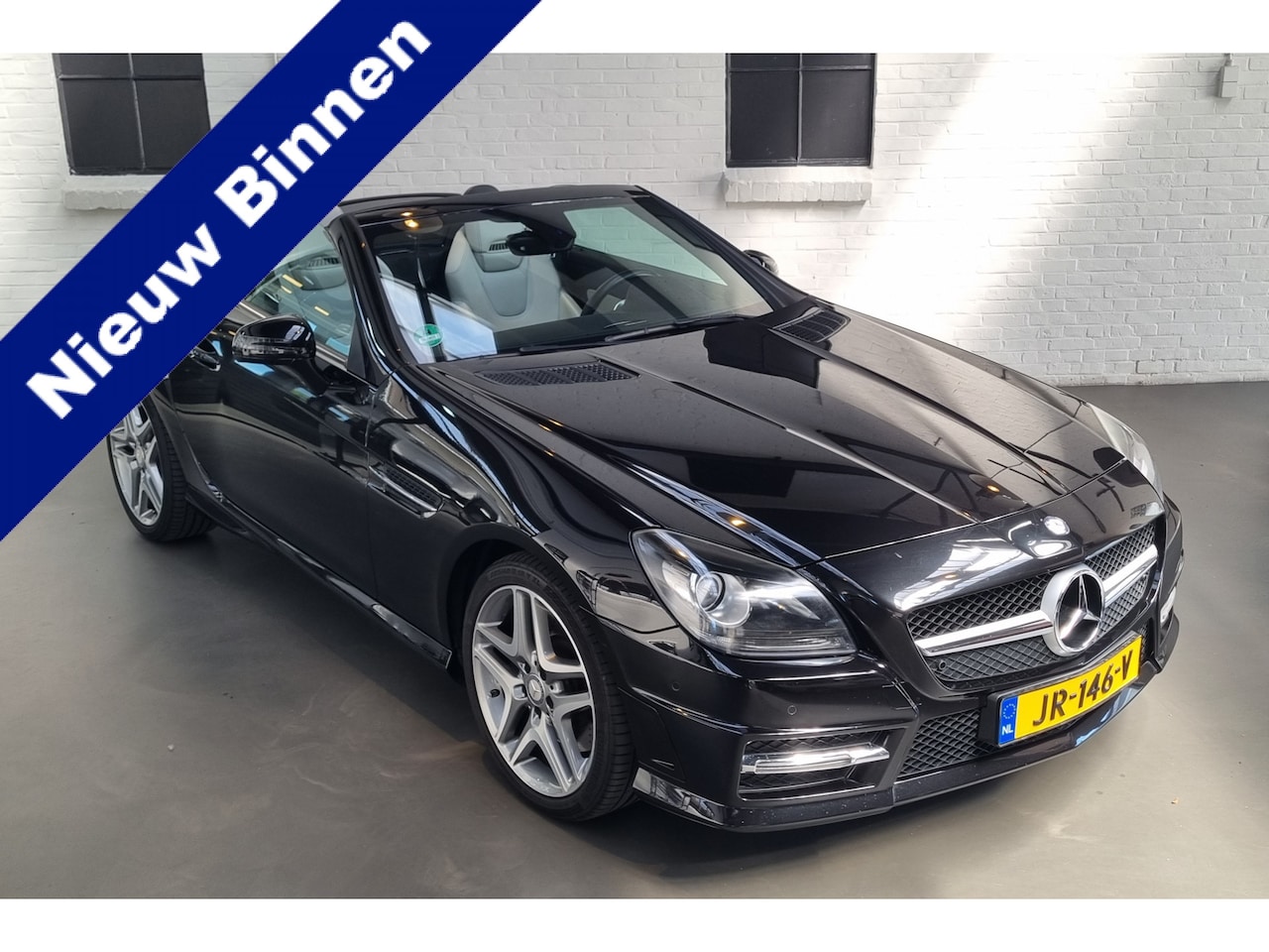 Mercedes-Benz SLK-klasse - 200 CarbonLOOK Edition AMG-Edition Nekverwarming - stoelverwarming - AutoWereld.nl
