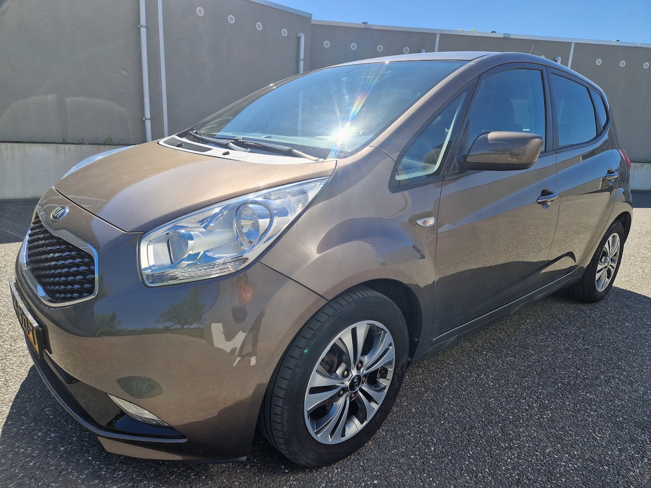 Kia Venga - 1.4 CVVT DynamicPLusLine 1.4 CVVT DynamicPLusLine - AutoWereld.nl
