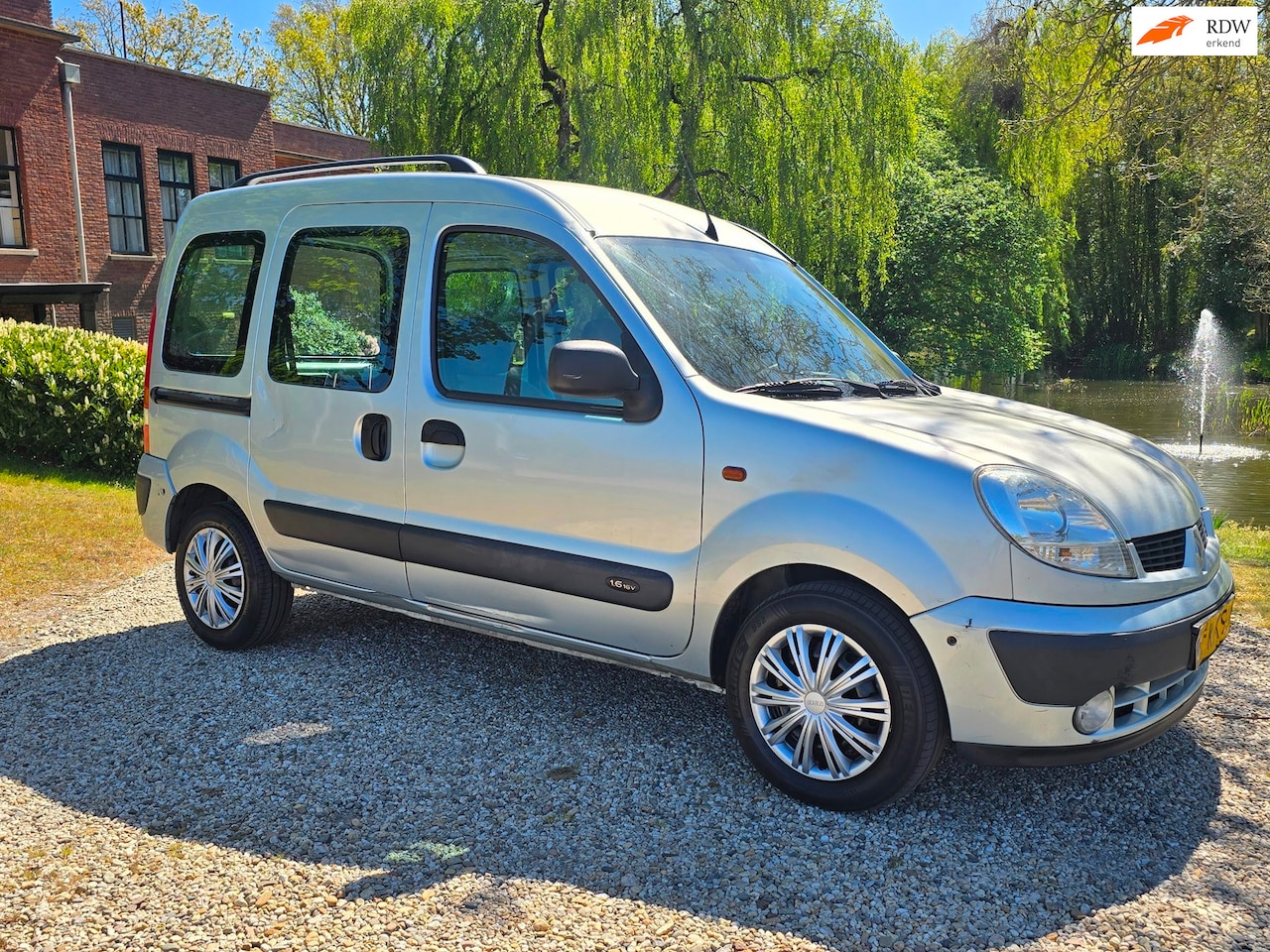 Renault Kangoo - 1.6-16V Privilège 1.6-16V Privilège - AutoWereld.nl