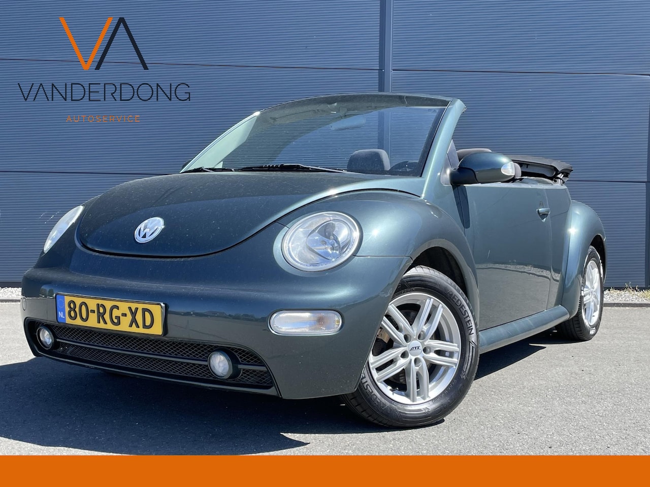 Volkswagen New Beetle Cabriolet - 2.0 Turijn 2.0 Turijn - AutoWereld.nl
