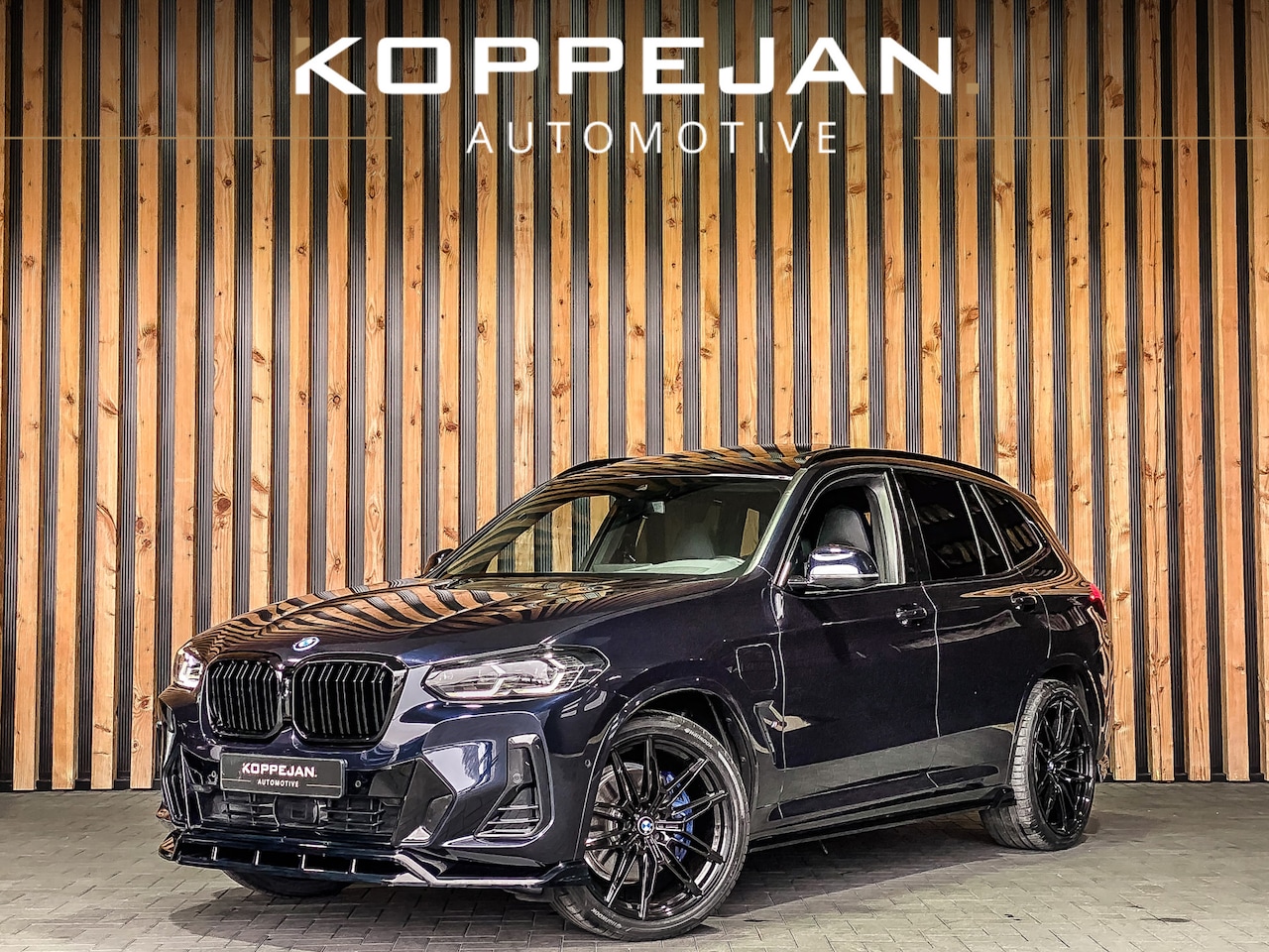 BMW X3 - xDrive30e 292PK High Executive M-Sport | M-SPORT KUIPSTOELEN | HEAD-UP | PANO | HARMAN KAR - AutoWereld.nl