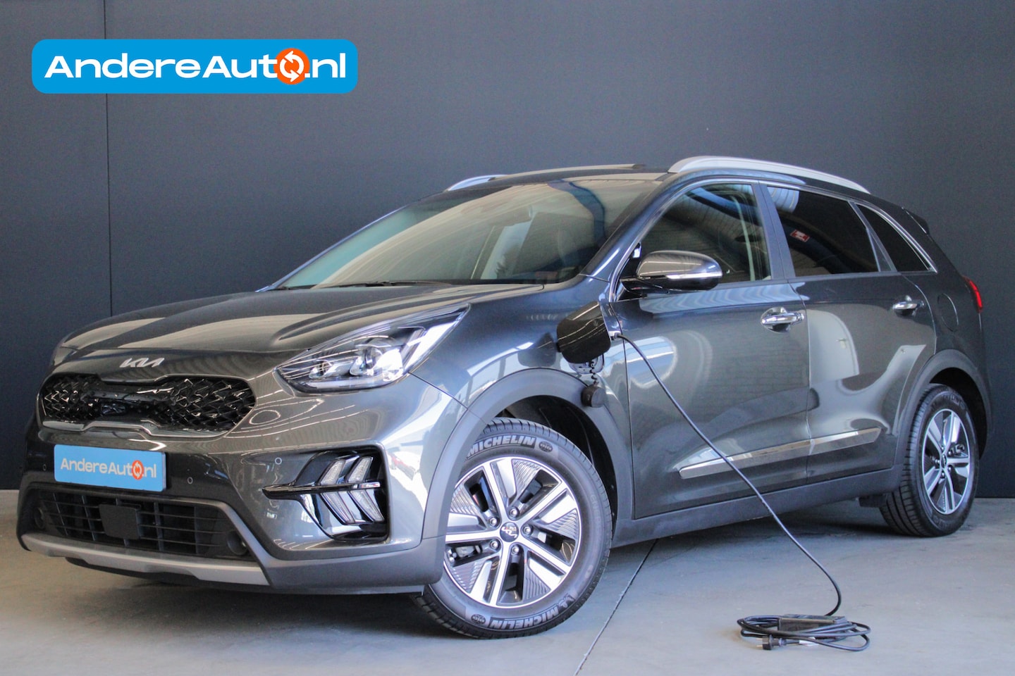 Kia Niro - 1.6 GDi PHEV ExecutiveLine |elek. stoel|trekhaak|stuur/stoelverwarming| - AutoWereld.nl