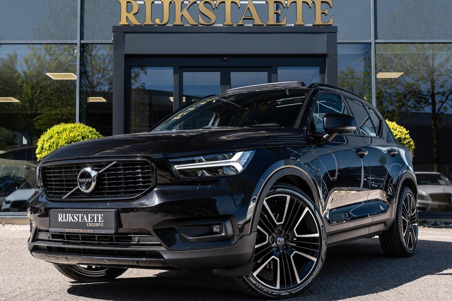 Volvo XC40 - 1.5 T5 Recharge R-Design|PANO|H&K|360°|ACC|21'' - AutoWereld.nl