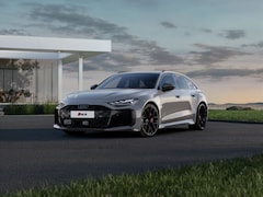 Audi RS5 - Avant 2.9 TFSI | Carbon | Sportstoel Plus | Keram. Remschijv. | B&O 3D | Rode Stiksels