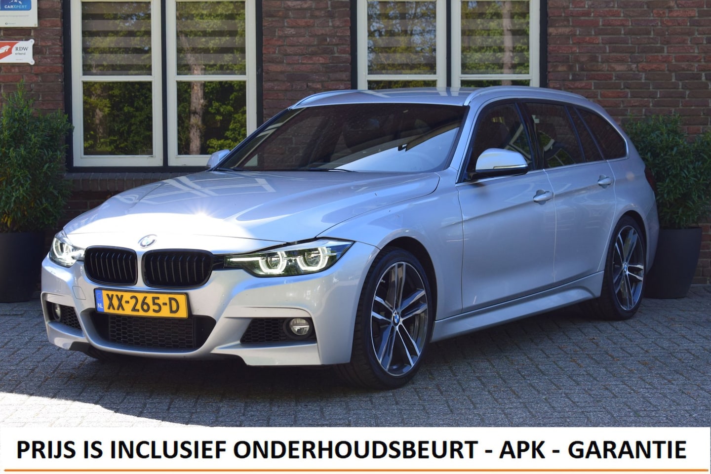 BMW 3-serie Touring - 318i Aut. M Pakket M Sport Edition Leer | PDC | Stoelverwarming - AutoWereld.nl