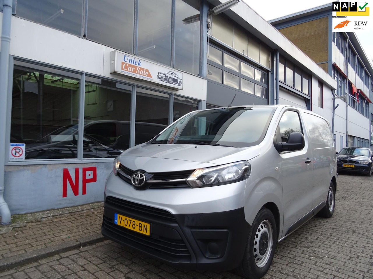 Toyota ProAce Compact - 1.6 D-4D Cool Comfort 1.6 D-4D Cool Comfort - AutoWereld.nl