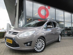 Ford Grand C-Max - 1.6 EcoBoost Titanium | 1E EIGENAAR | VIERSEIZOENEN BANDEN || TREKHAAK | PANORAMADAK |