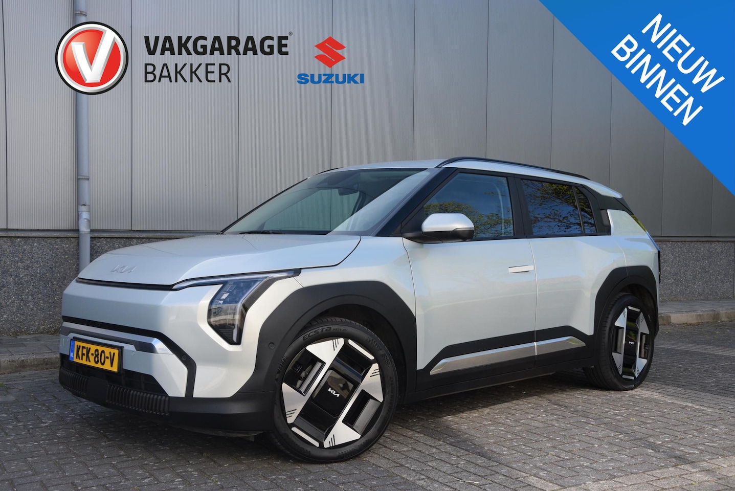 Kia EV3 - Plus Advanced 81.4 kWh | Stoel/stuurverwarming | Elektrisch bedienbare achterklep | SOH-10 - AutoWereld.nl