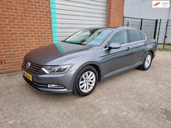 Volkswagen Passat - 2.0 TDI Comfortline Business Sedan Bj:2017