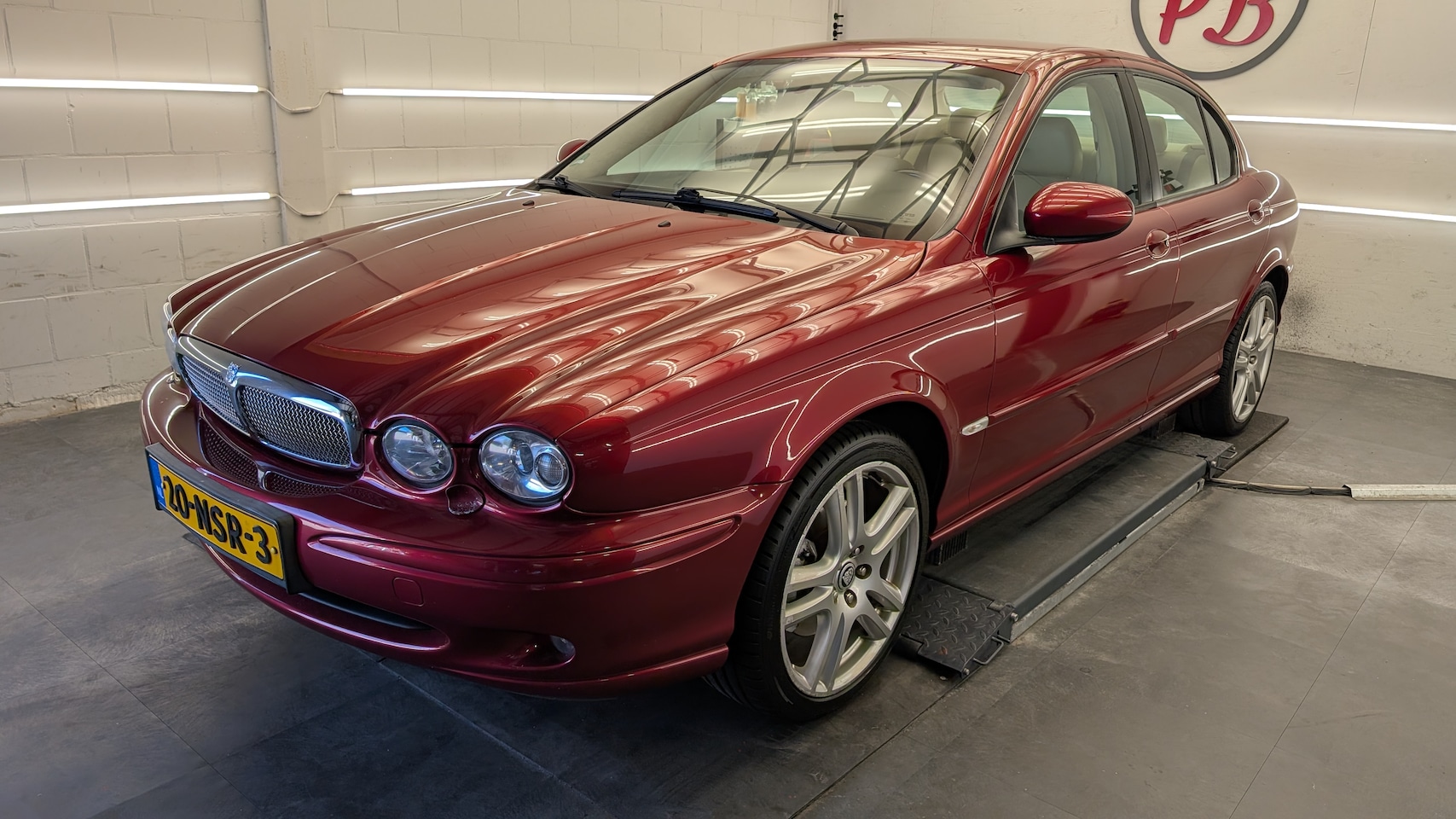 Jaguar X-type - 3.0 V6 Sport AWD - AutoWereld.nl